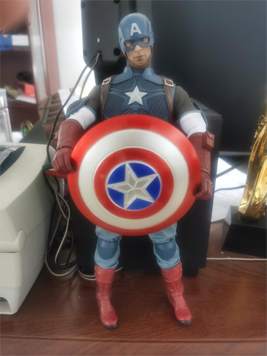 Figurine Captain America 30 cm Royaume Figurine