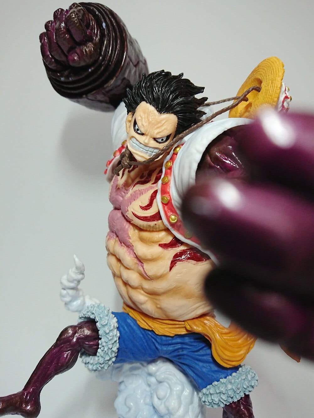 Figurine Luffy Gear 4 King Kong Gun Royaume Figurine