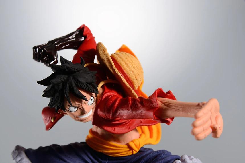 Figurine Luffy Jet Pistolet Royaume Figurine