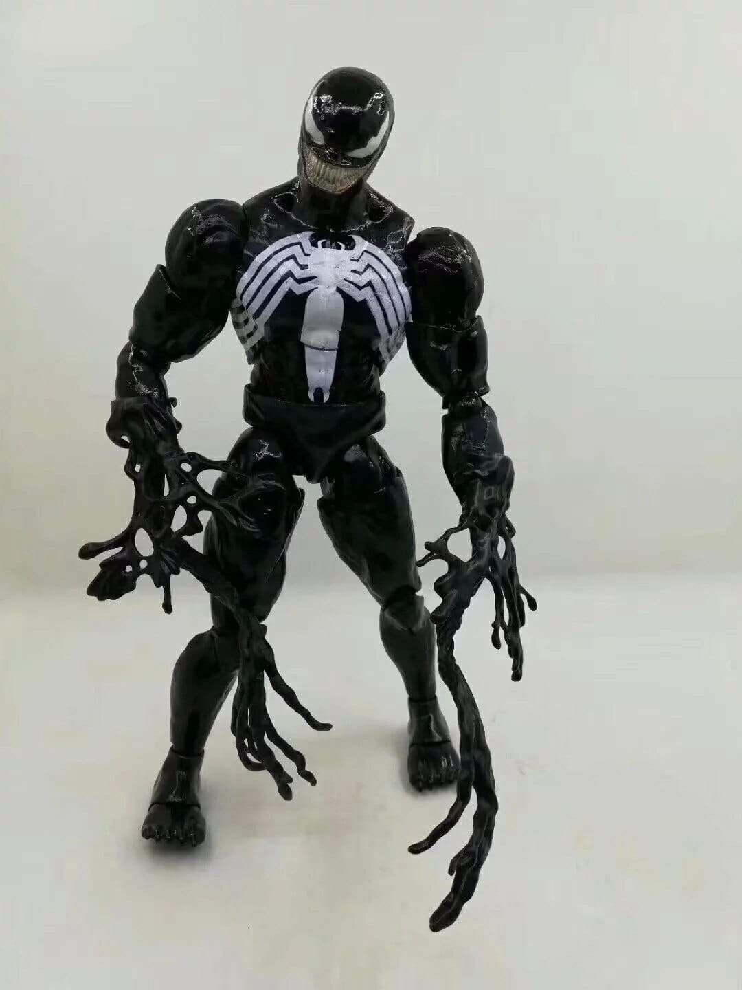 Figurine Venom Articulée Royaume Figurine